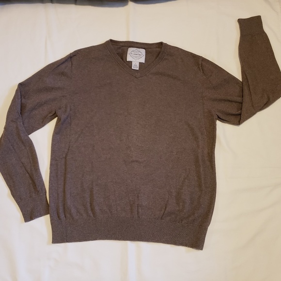 St. John's Bay Other - St Johns Bay Mens V-Neck Sweater